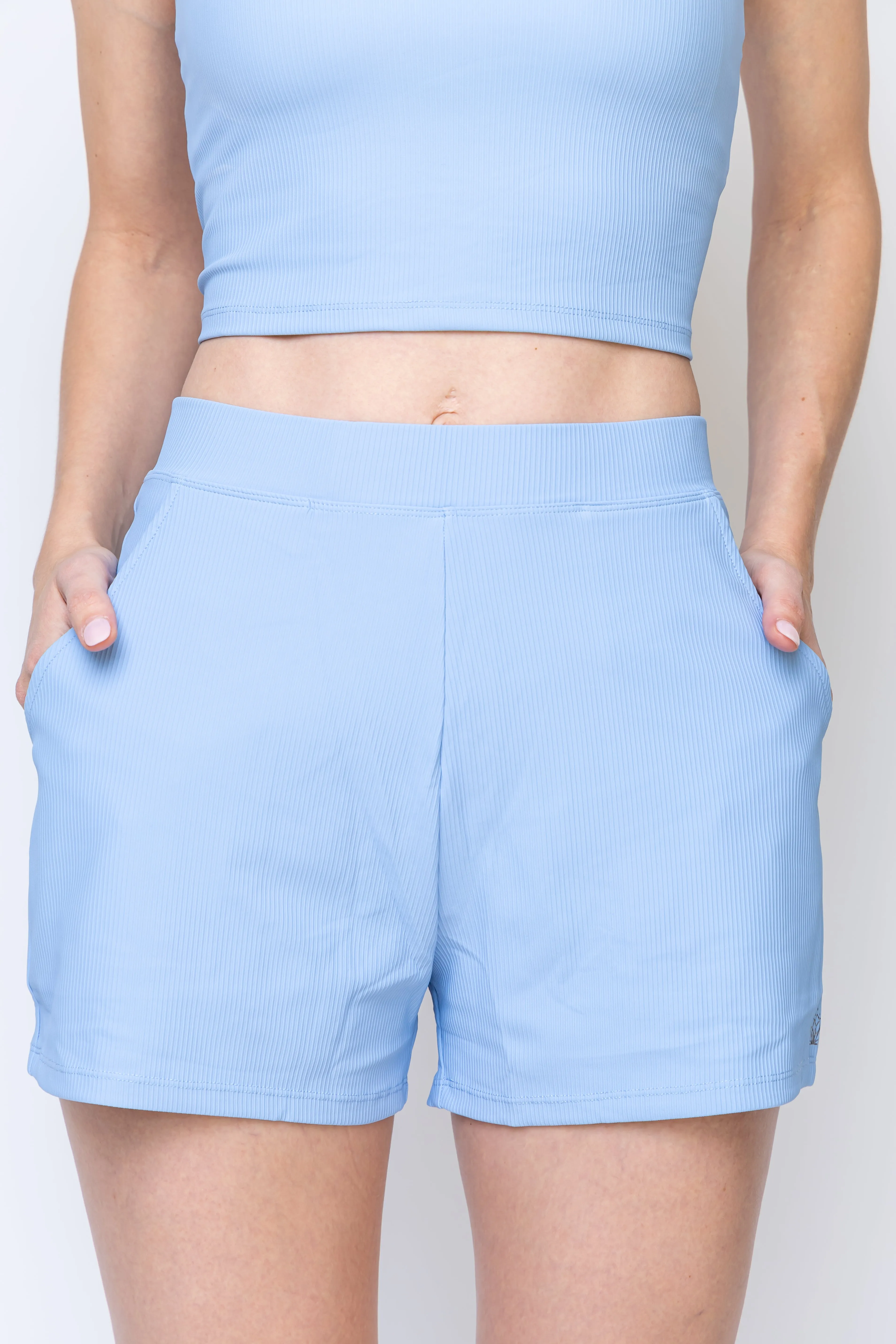 Amelia Shorts