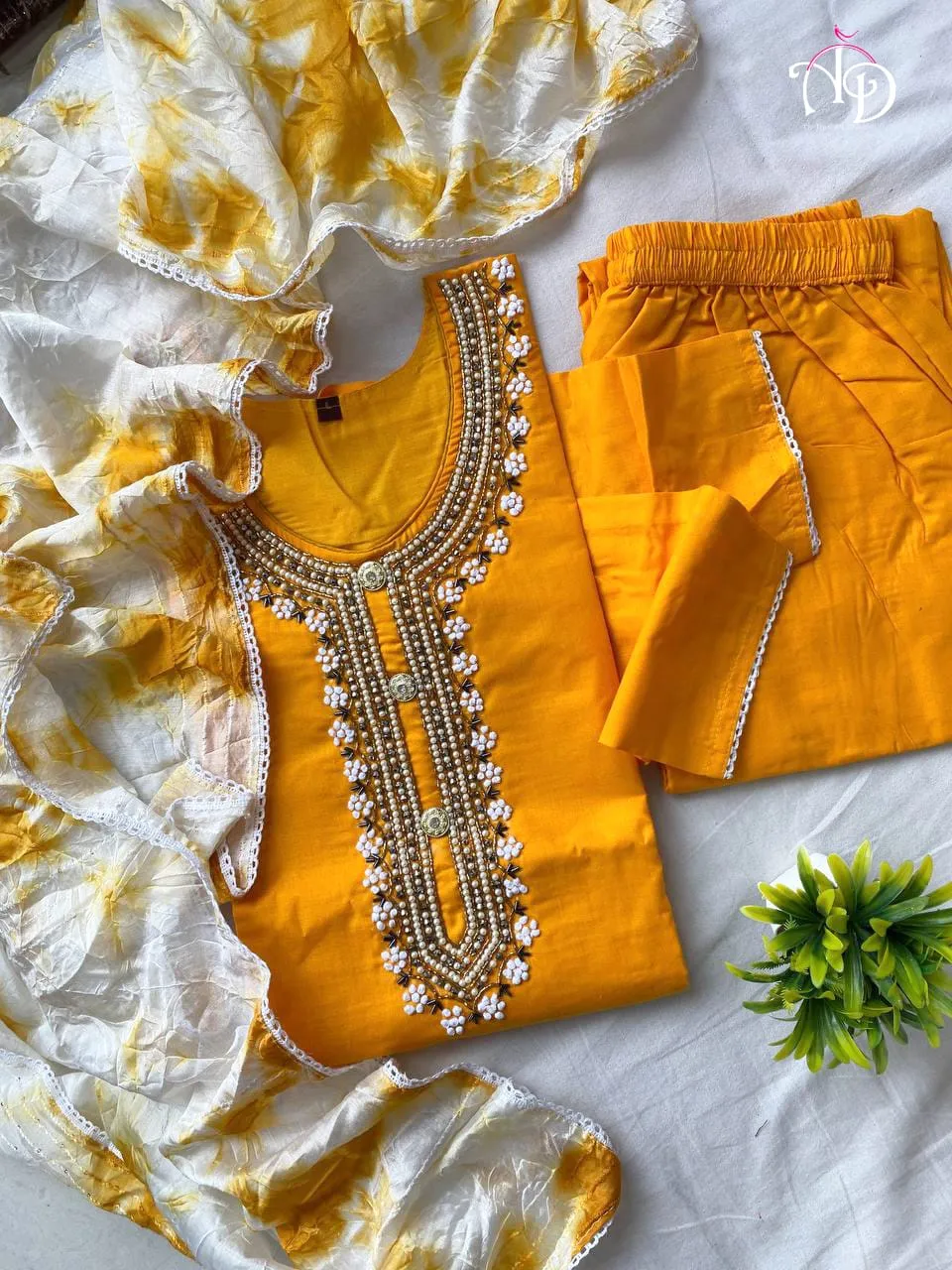 Cotton Kurti With Chanderi Silk Dyed Dupatta & Pant Set