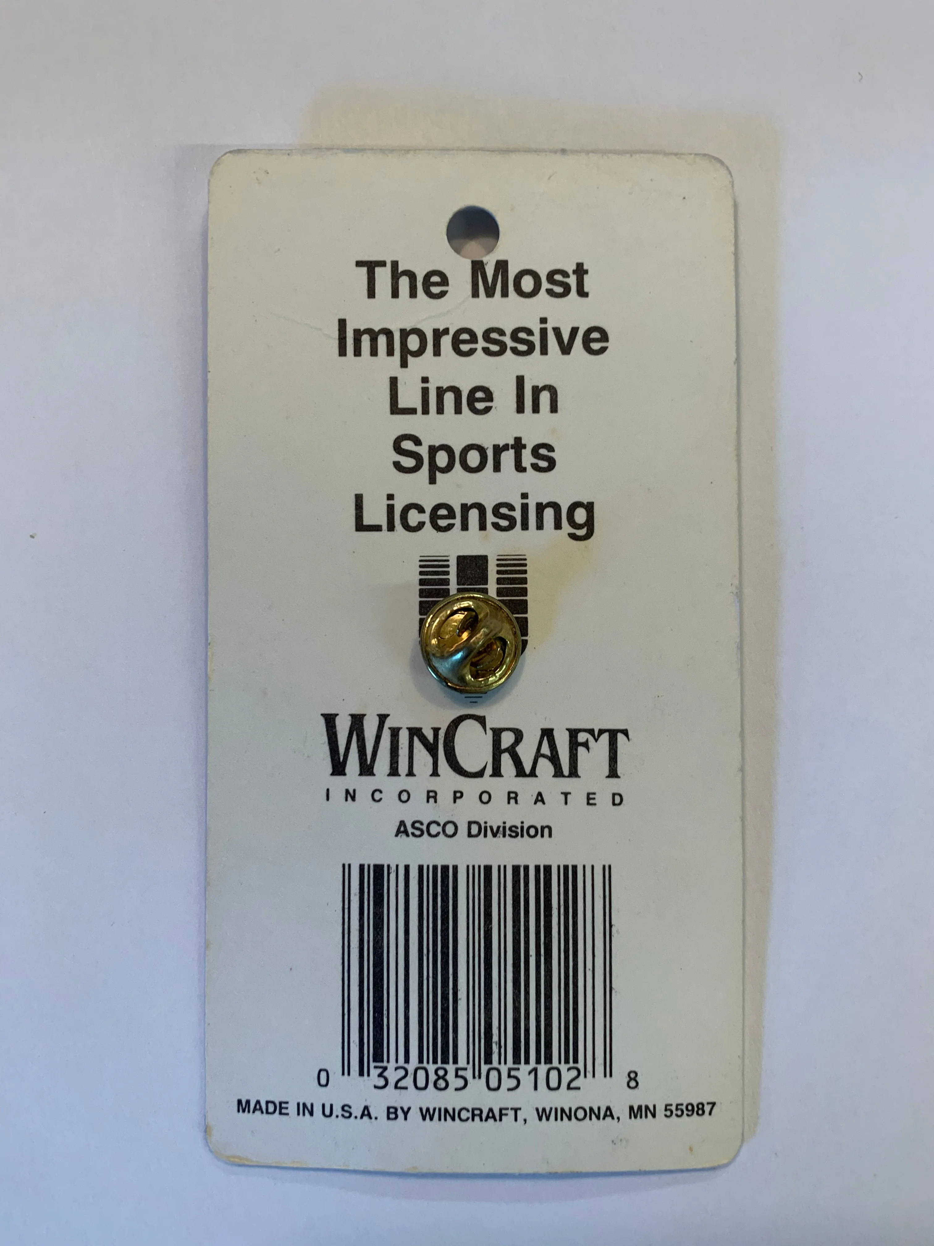 Vintage 1990's Georgetown Athletics Souvenir Lapel Pin Jack The Bulldog Wincraft NOS