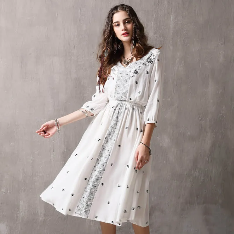 Vintage embroidered three-quarter sleeve dress