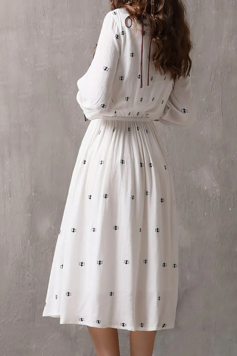 Vintage embroidered three-quarter sleeve dress
